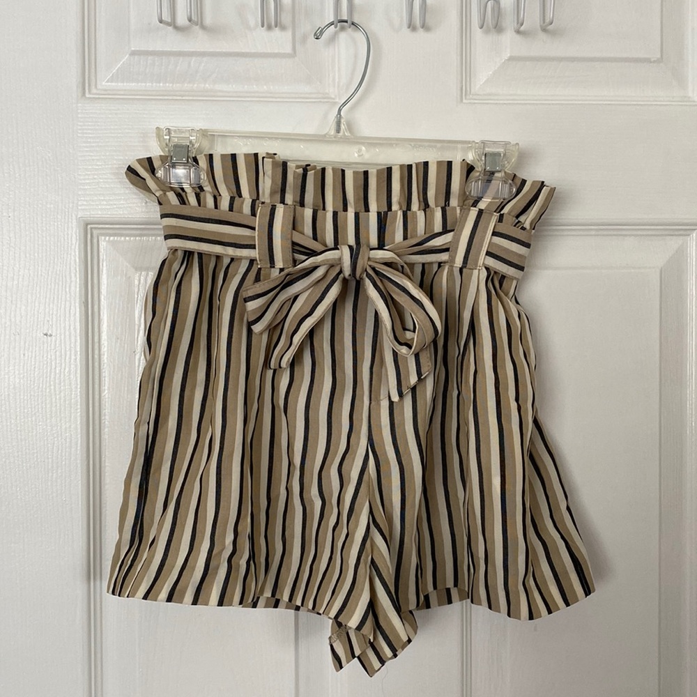 NEW Zara - Striped Shorts